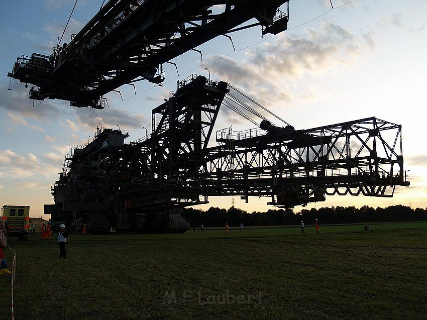 Bagger auf Reisen P228.JPG